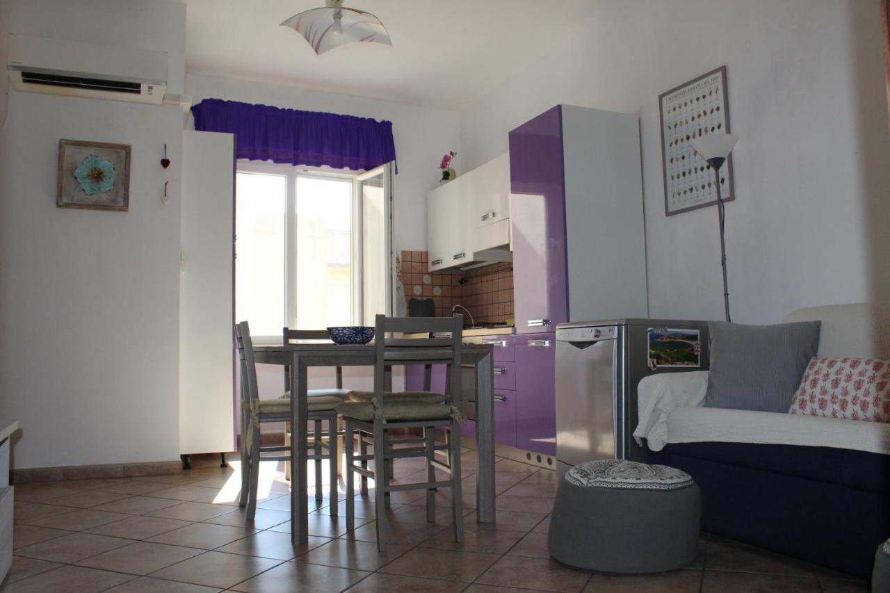 Lovely Sardinia Apartment Порто-Торрес Екстер'єр фото