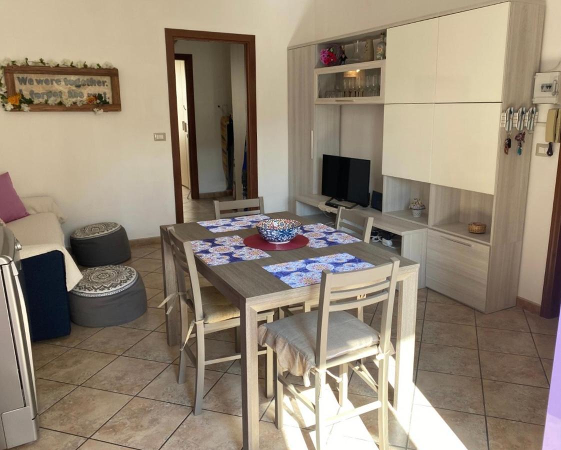Lovely Sardinia Apartment Порто-Торрес Екстер'єр фото