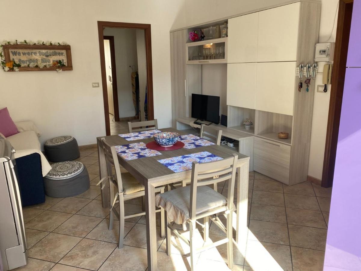 Lovely Sardinia Apartment Порто-Торрес Екстер'єр фото