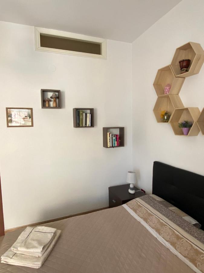 Lovely Sardinia Apartment Порто-Торрес Екстер'єр фото