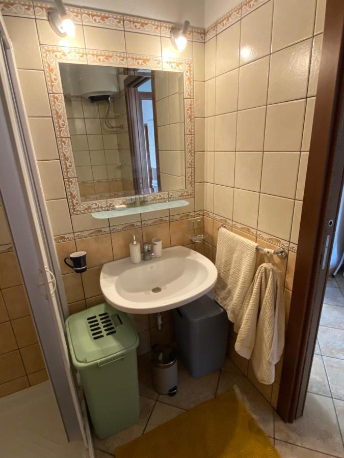Lovely Sardinia Apartment Порто-Торрес Екстер'єр фото