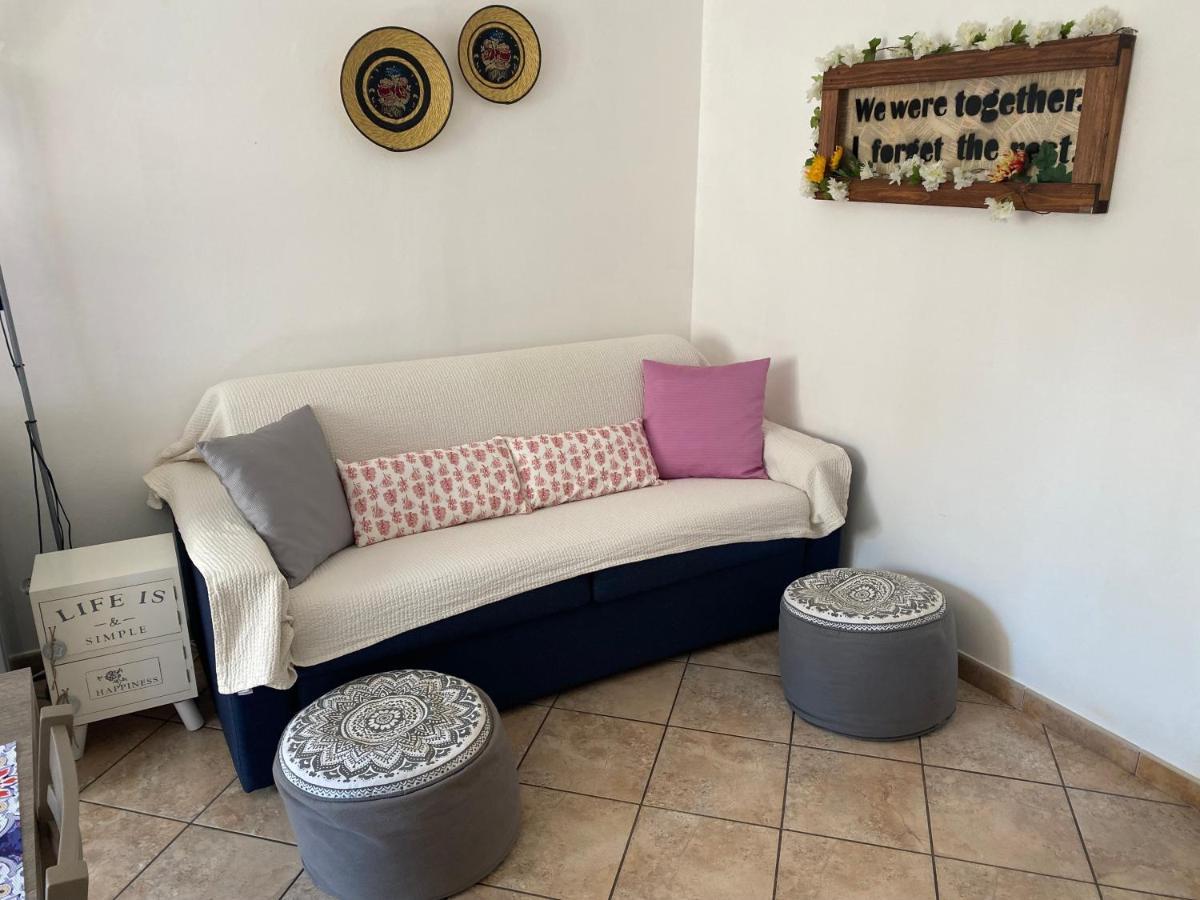 Lovely Sardinia Apartment Порто-Торрес Екстер'єр фото